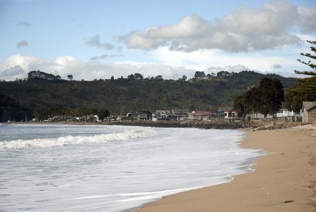 The Oceanside Motel Whitianga Exteriör bild