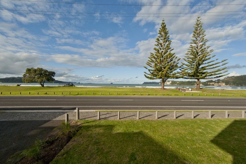 The Oceanside Motel Whitianga Exteriör bild