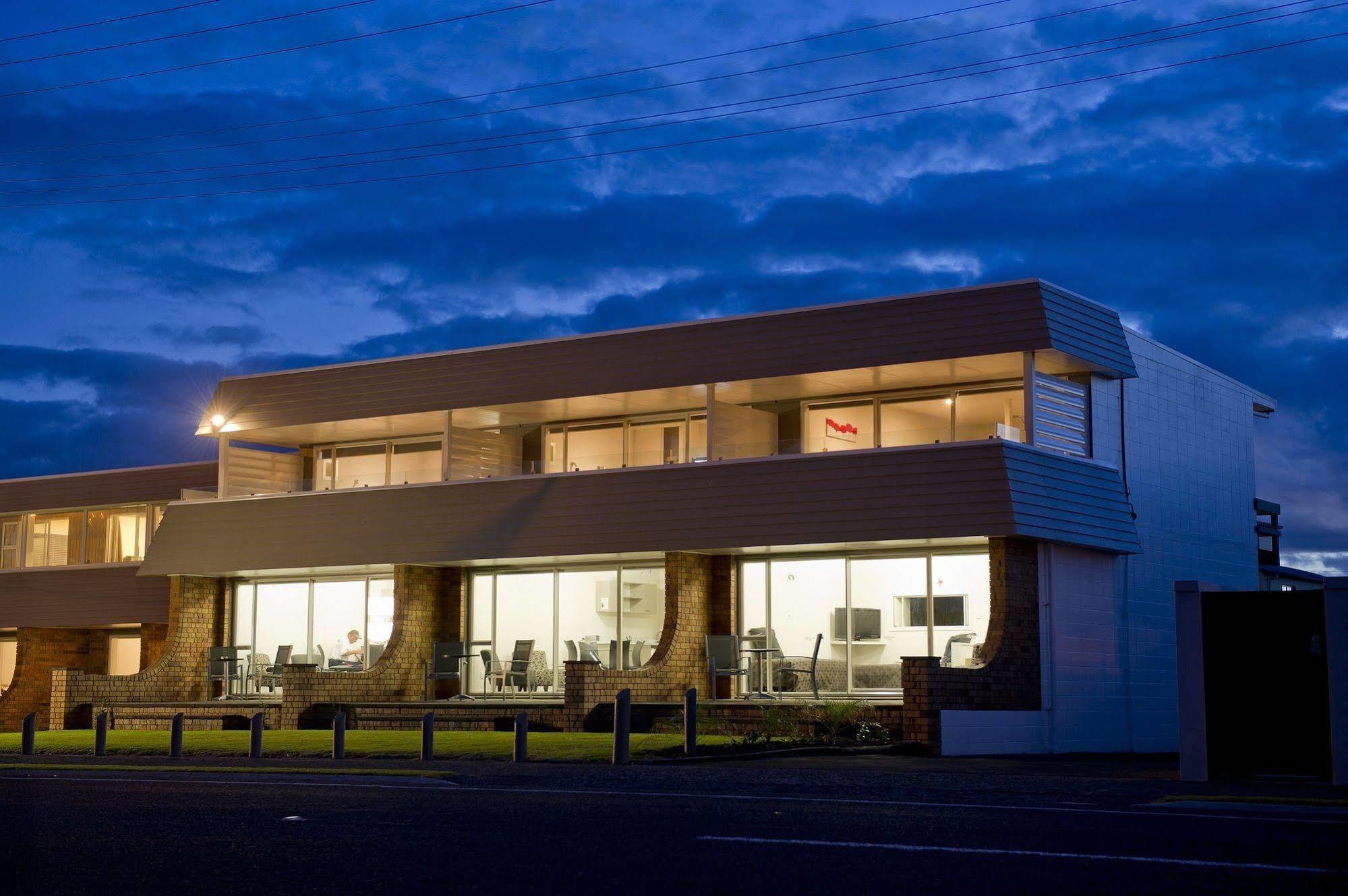 The Oceanside Motel Whitianga Exteriör bild