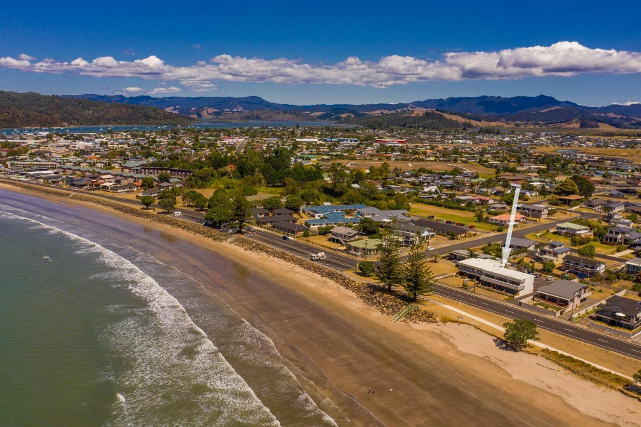 The Oceanside Motel Whitianga Exteriör bild